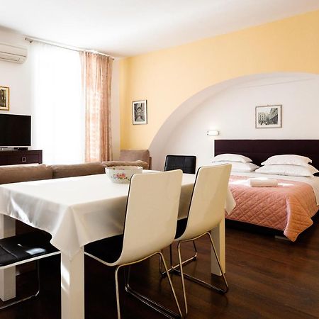 Apartments Fortezza Split Buitenkant foto